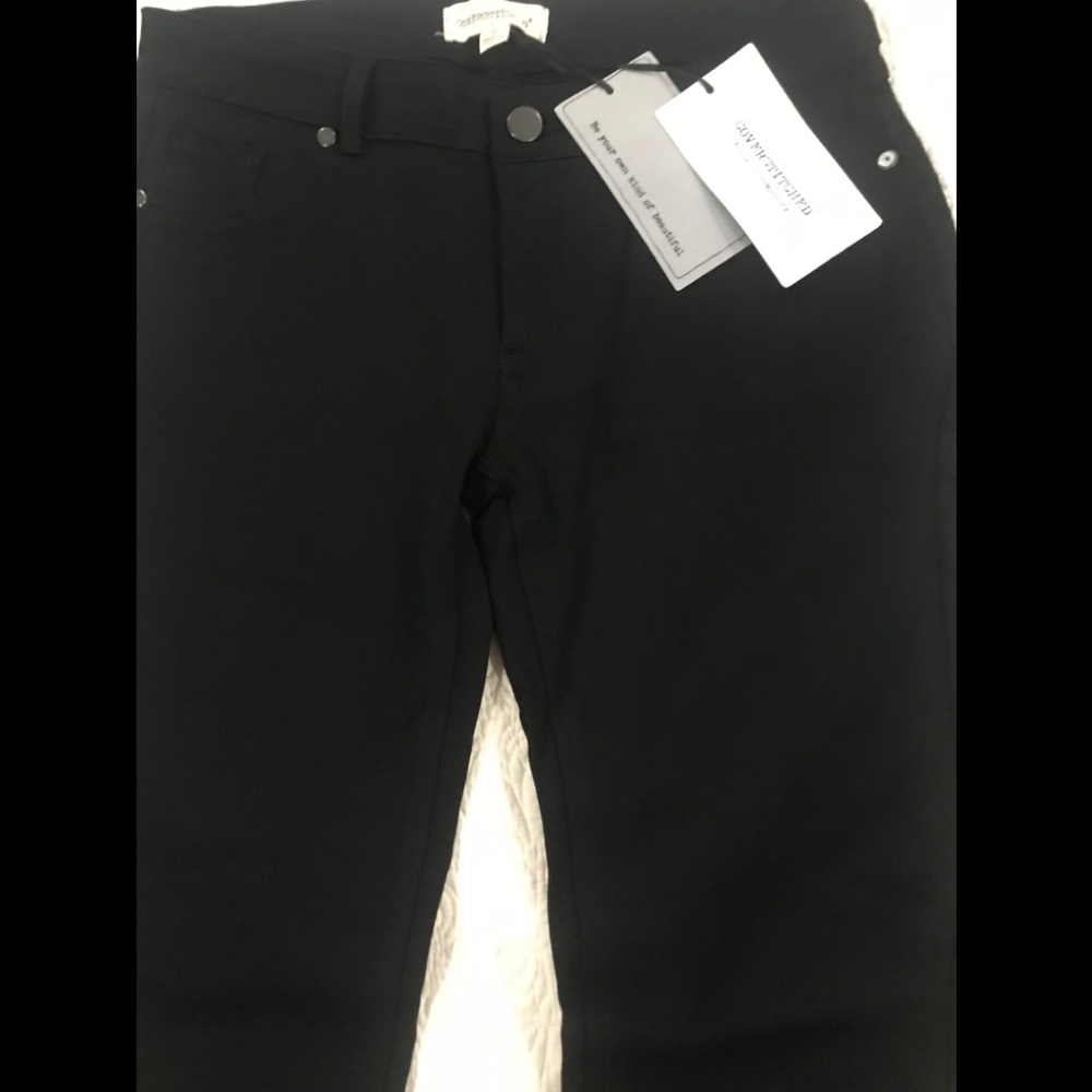 Coverstitched Black Skinny Pants Junior SZ Lg NWT